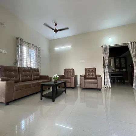 Ssn Home Stays In Tirupati Near Alipiri Exterior photo