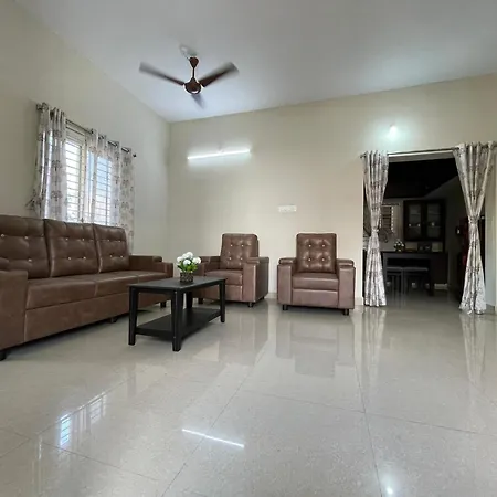 Ssn Home Stays In Tirupati Near Alipiri Exterior photo